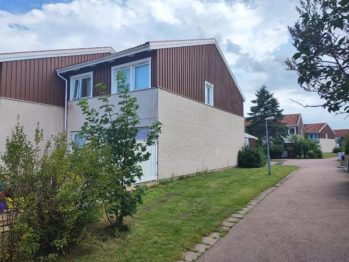 10 Beds For Workers Villa Gothenburg