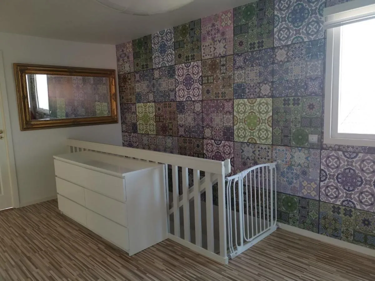 10 Beds For Workers Villa Gothenburg