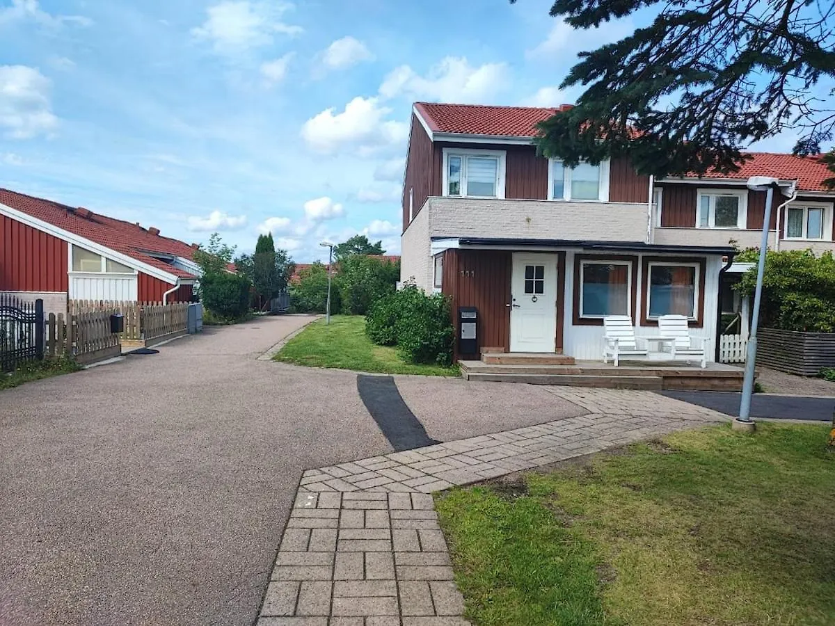 10 Beds For Workers Villa Gothenburg
