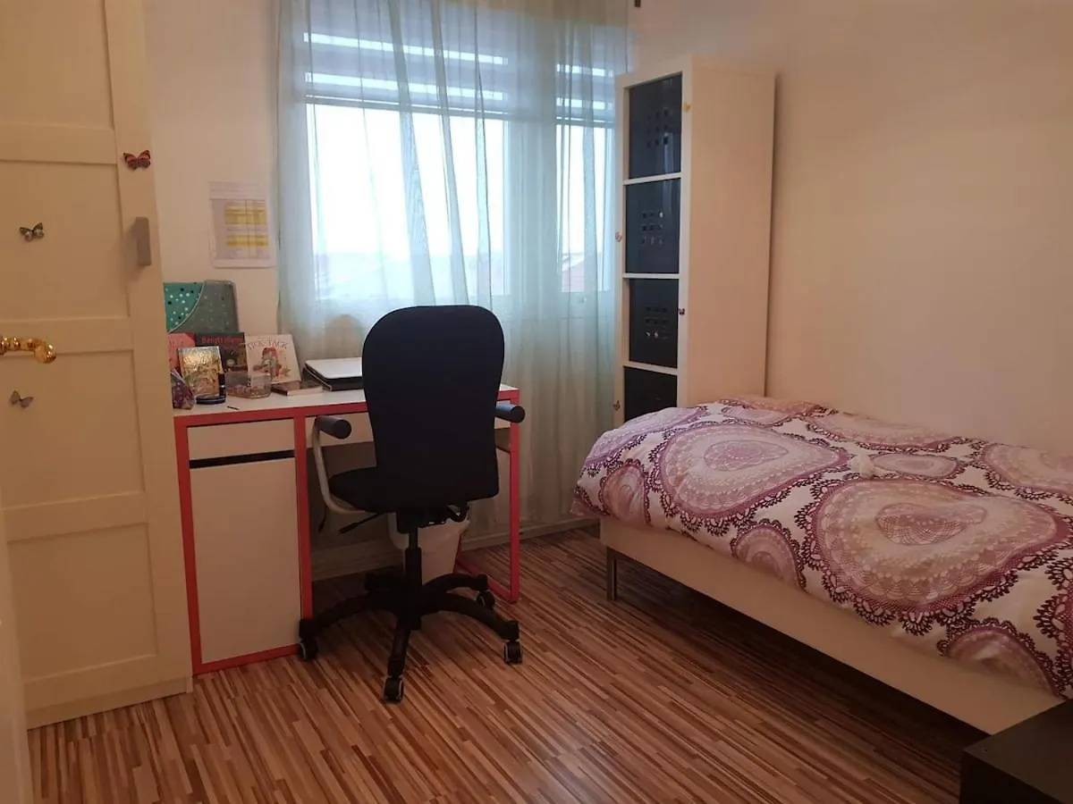 10 Beds For Workers Villa Gothenburg