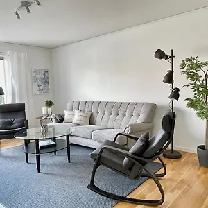 Bjoerkoe, Laegenhet Naera Bad Och Göteborg