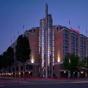Scandic Crown Отель